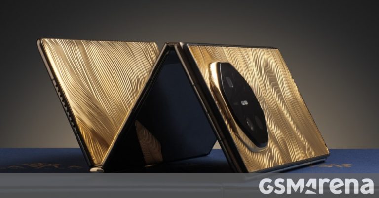 Caviar unveils Huawei Mate XT Ultimate with an 18k gold body weighing about 1 kg, costs over 0k