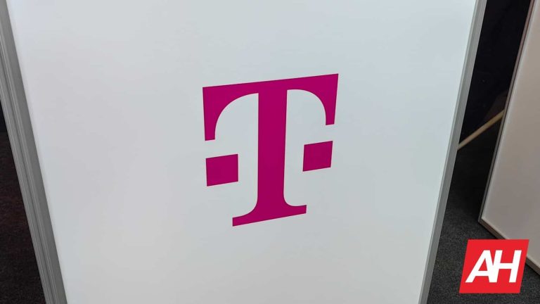 T-Mobile users can sign up to try out Starlink connectivity