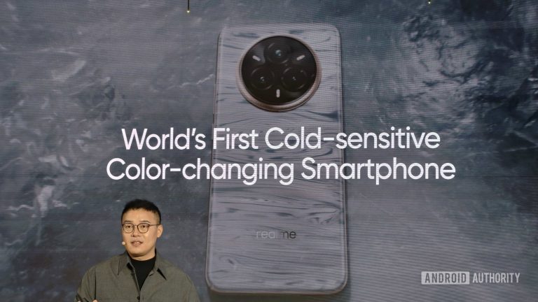 This phone can change color based on the seasons