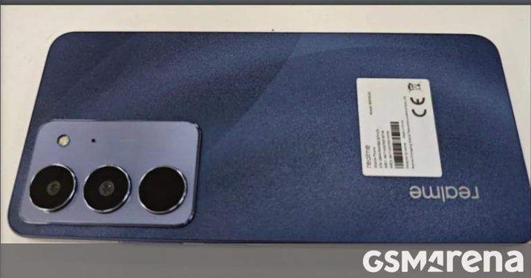 4G-only Realme 14x lookalike passes through the FCC