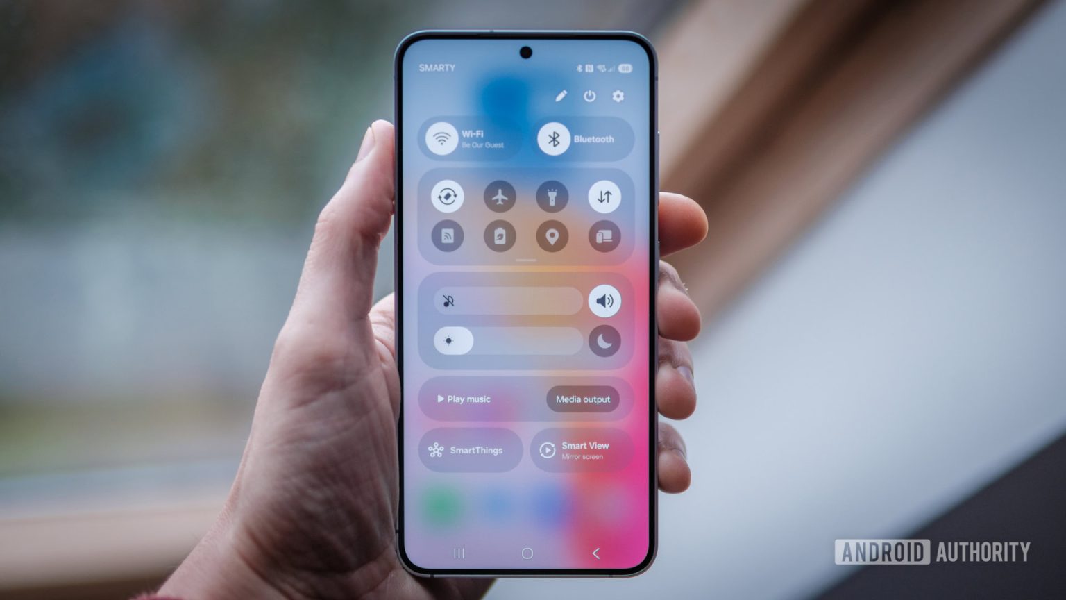 One UI 7 now lets you pick which corner brings up Quick Settings