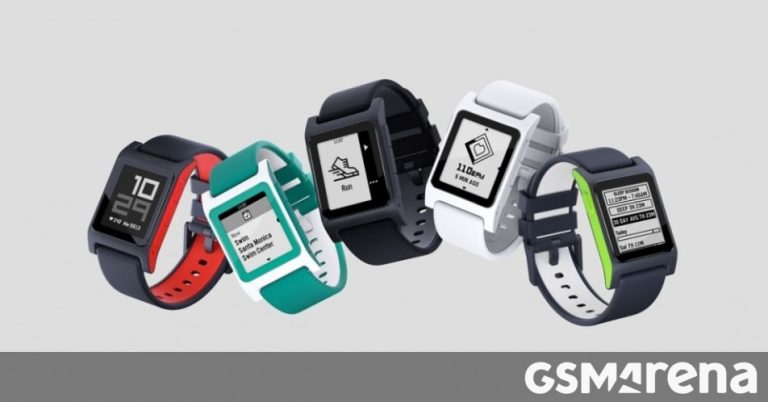 Pebble to bring back e-ink smart wearables