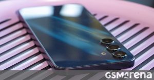 Samsung Galaxy F16 5G runs Geekbench, reveals its chipset