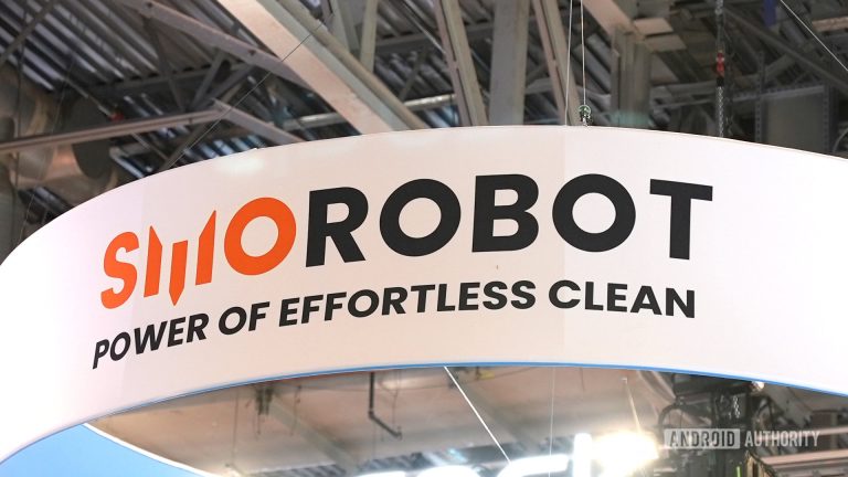 Smorobot brings powerhouse cordless robot pool cleaners to CES 2025