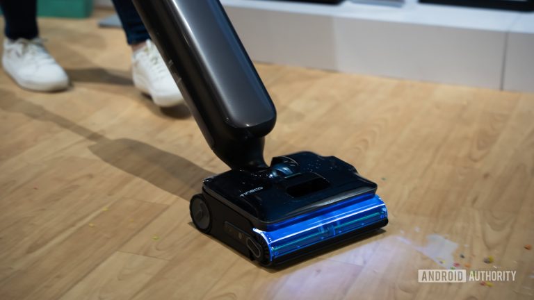 The Tineco FLOOR ONE S9 Artist Steam is the ideal handheld cleaning device