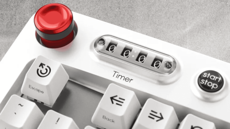 This mechanical keyboard can keep track of your word count