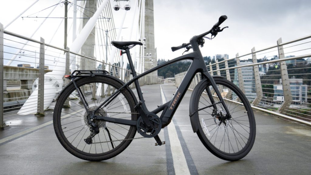 Trek FX+ 7S e-bike is a premium city commuter