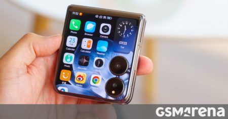 Xiaomi Mix Flip 2 to bring a much larger battery, thinner and lighter body