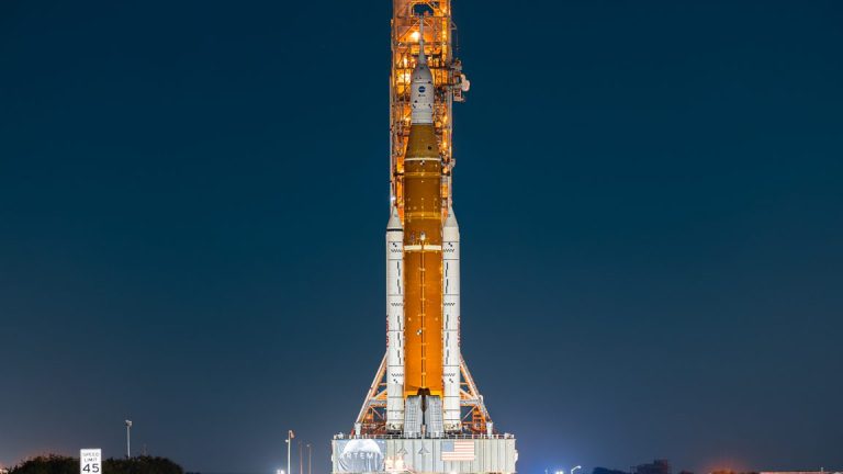 Boeing has informed its employees that NASA may cancel SLS contracts