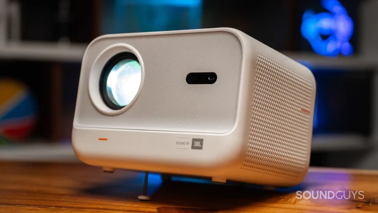 Yaber L2s projector drops to a new record-low price