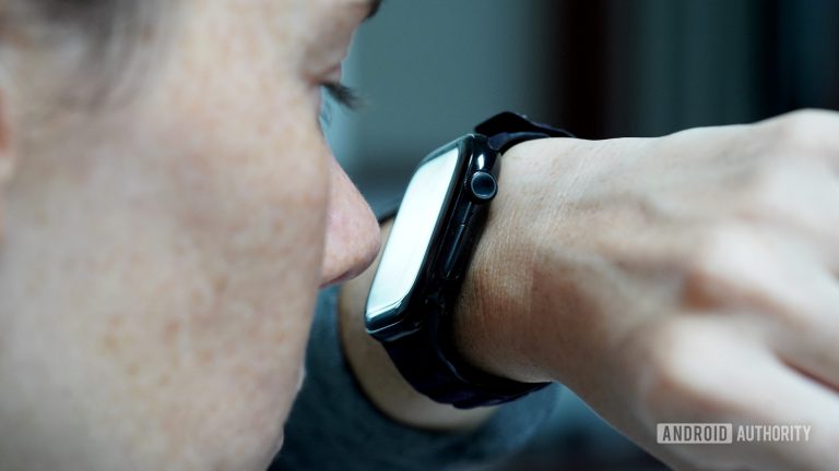 I keep using my face to navigate my smartwatch (if you know, you nose)