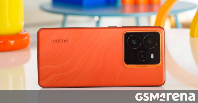 Realme GT 7 Geekbench listing hints at imminent launch