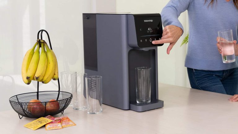 The ultimate countertop RO system for instant hot & cold water convenience