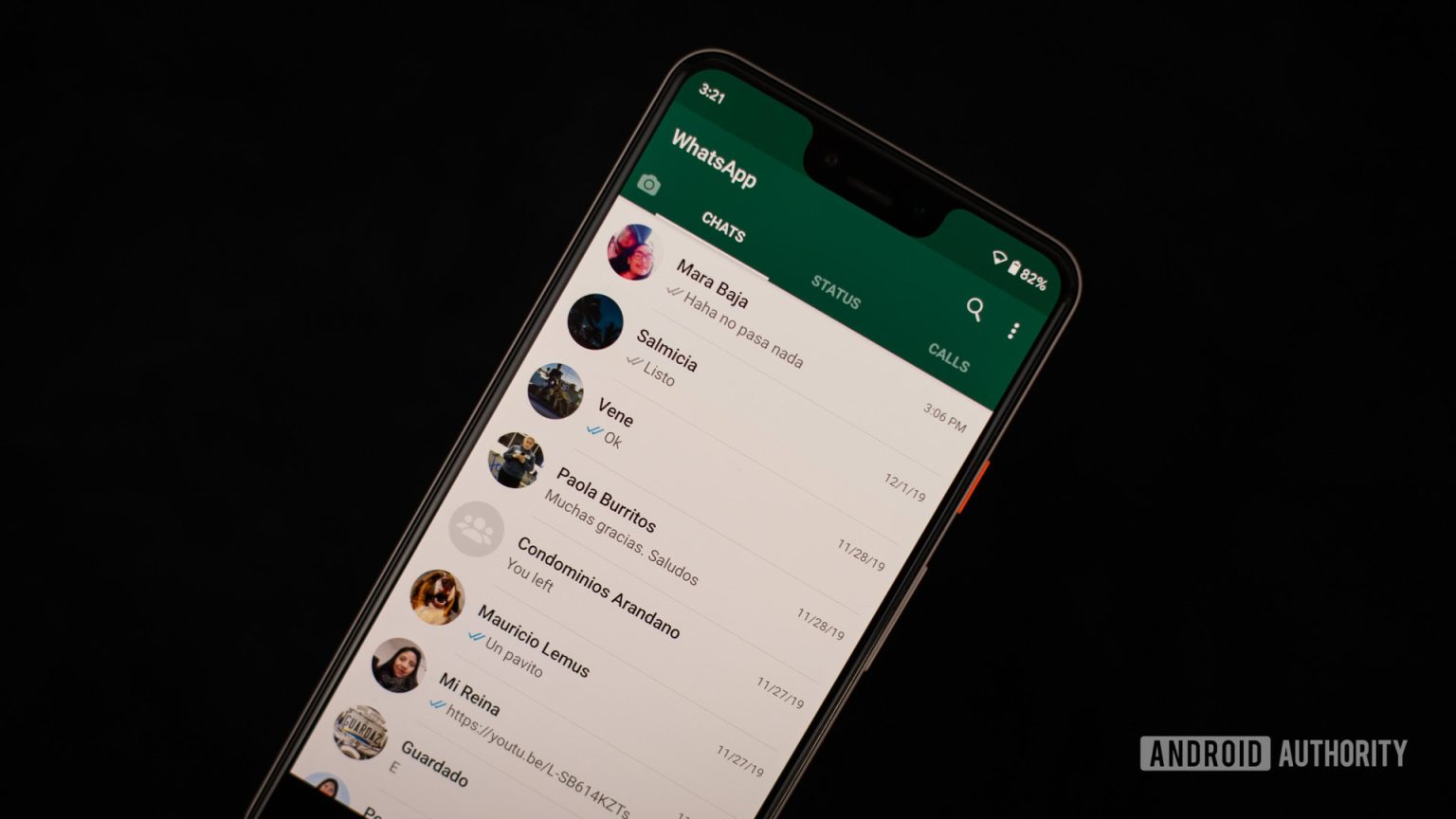 Your WhatsApp chats just got a fresh new makeover