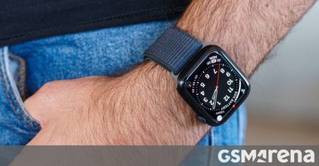 Apple Watch won’t face import ban as Apple wins the AliveCor patent case