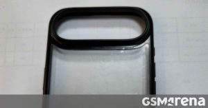 First Apple iPhone 17 Air case appears