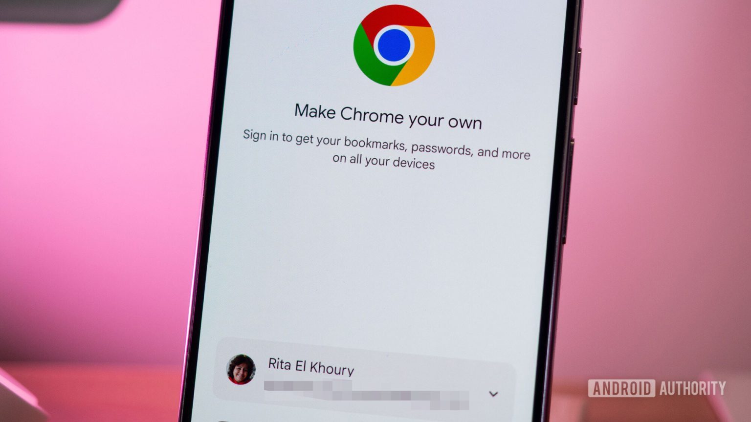 This trick lets me switch between multiple Google accounts on Chrome mobile