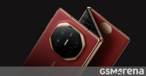 Weekly poll: what do you think about the Huawei Mate XT Ultimate?